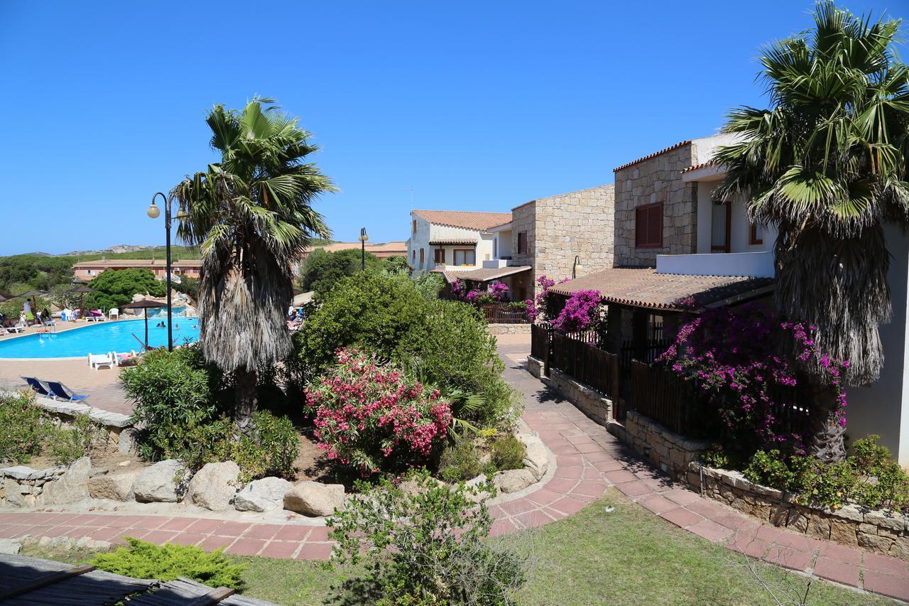Club Esse Residence Capo D'orso Palau Exterior foto
