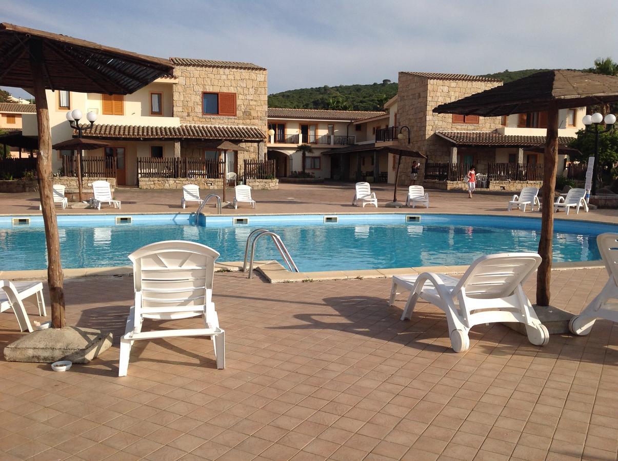 Club Esse Residence Capo D'orso Palau Exterior foto
